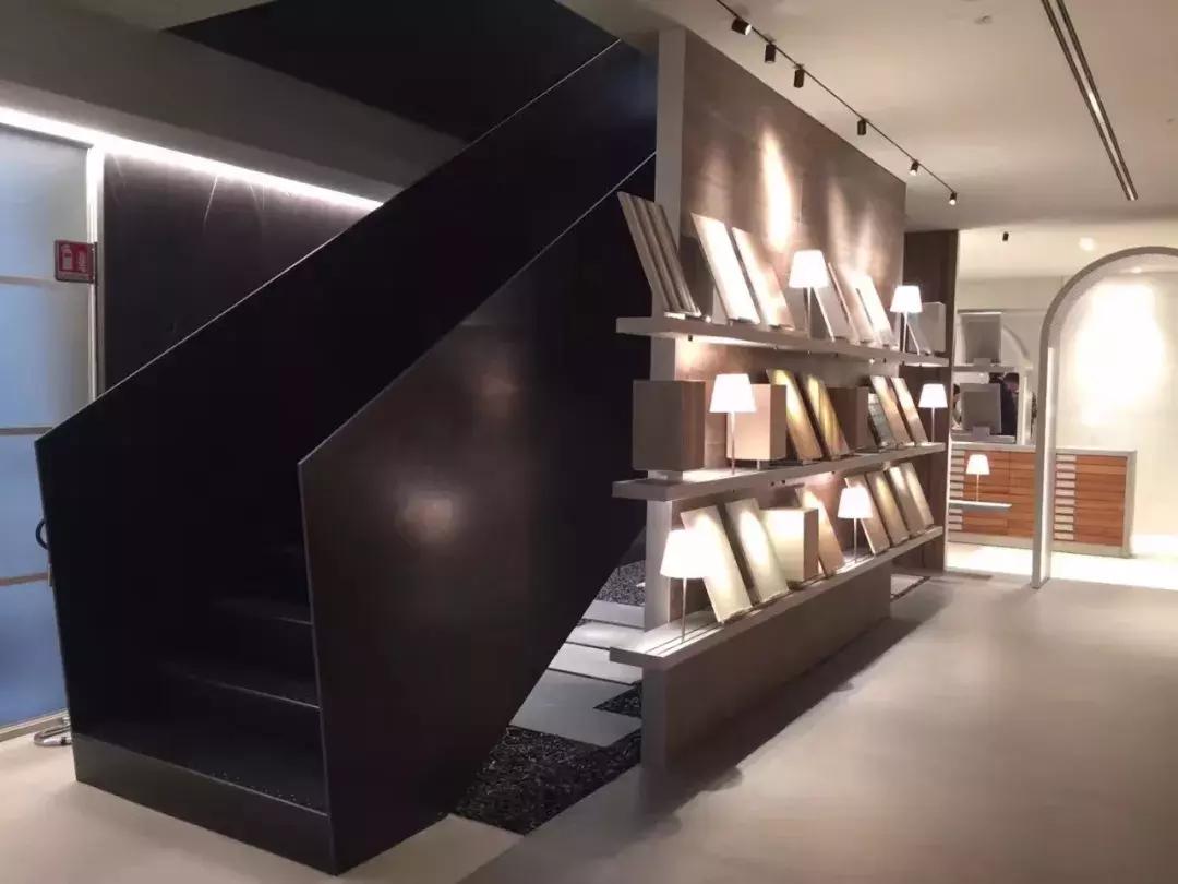 米兰展极简灯,米兰展惊艳的设计