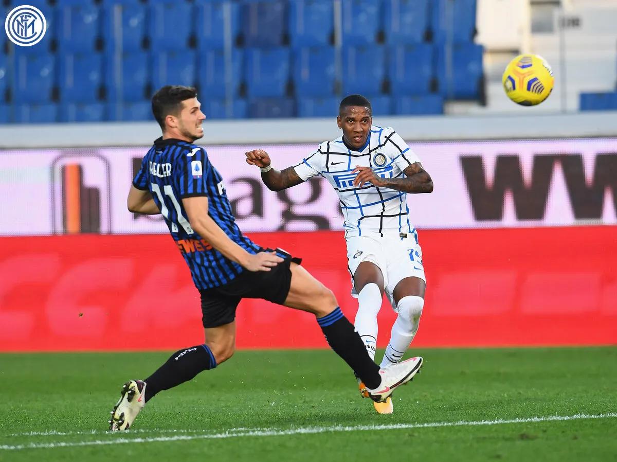 足坛快讯第17期，拜仁欲争夺梅西，亨利排英超百大球星之首