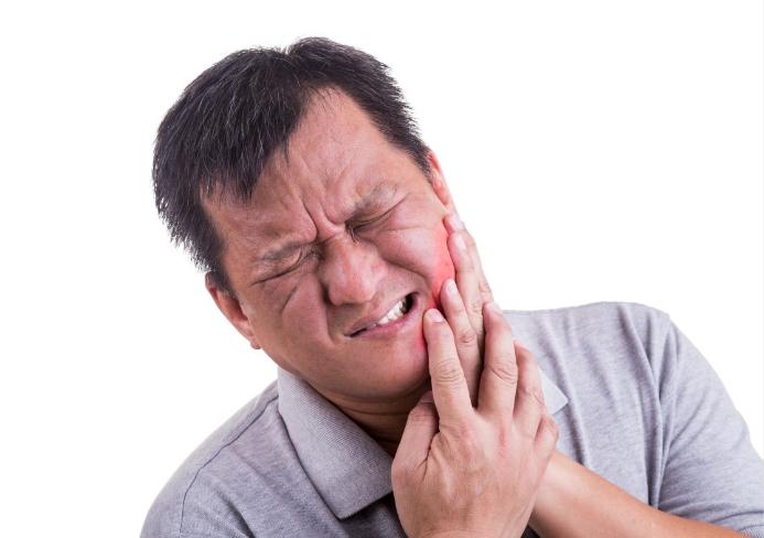 怎样缓解牙髓炎导致的牙齿痛,快速缓解牙髓炎的最有效的办法