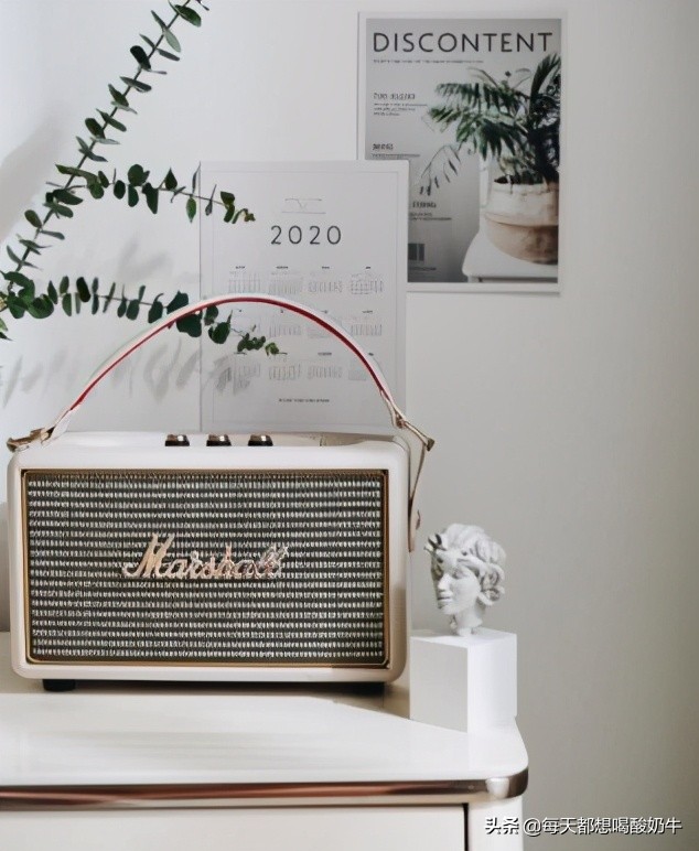 送媳妇什么礼物她会更开心,送女生什么会让女生开心