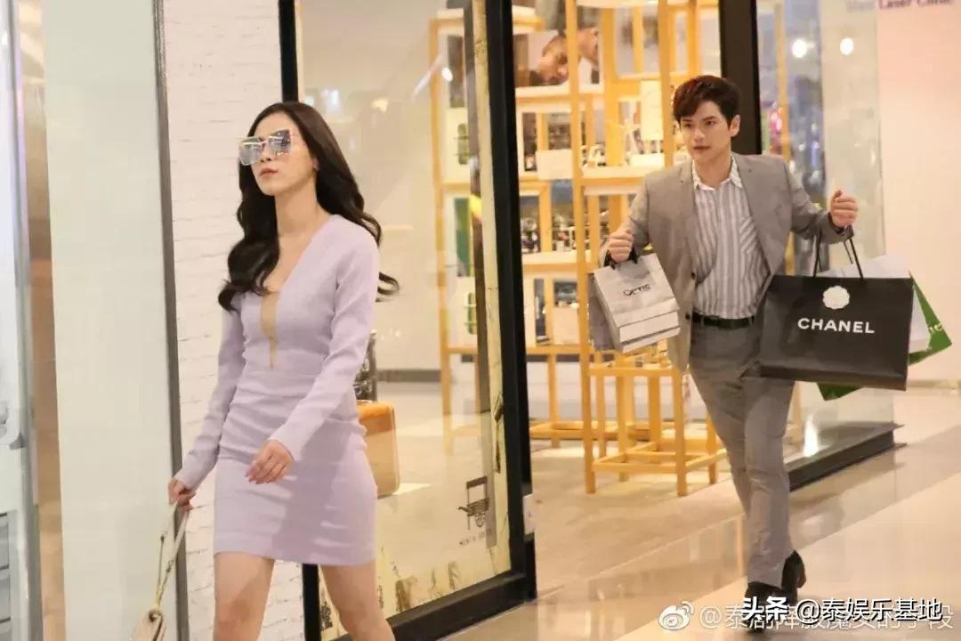 吕爱惠baifern是一个人吗,baifern吕爱惠降服魔女手段