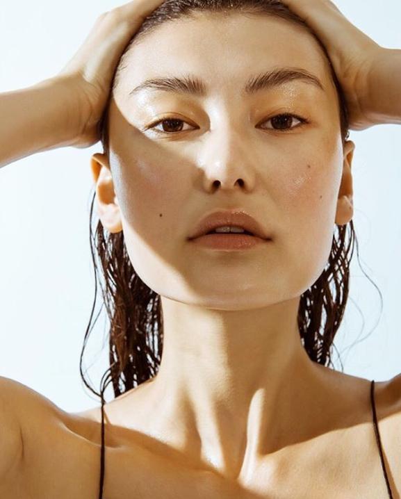 浮粉脱妆怎么补妆,脱妆浮粉怎么快速补妆