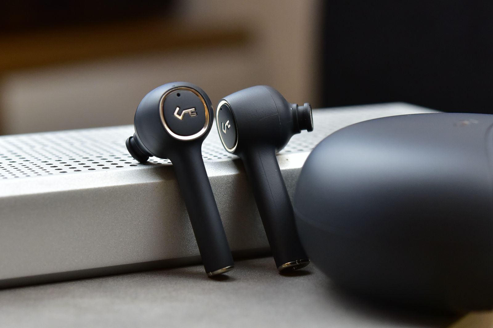 值得购买的头戴式降噪耳机,700元内主动降噪蓝牙耳机测评排名