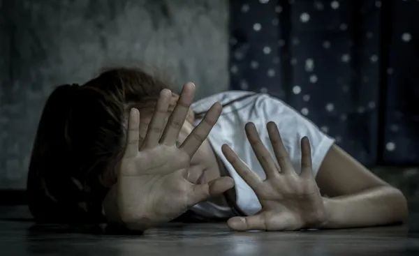 丧心病狂!5岁男孩在澳大利亚沙滩被群奸!凶徒竟然是一群少年