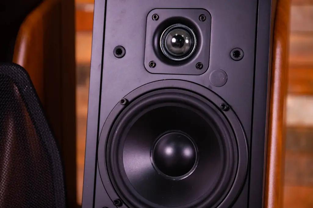 惠威m200音响监听,惠威M200音箱音质怎么样