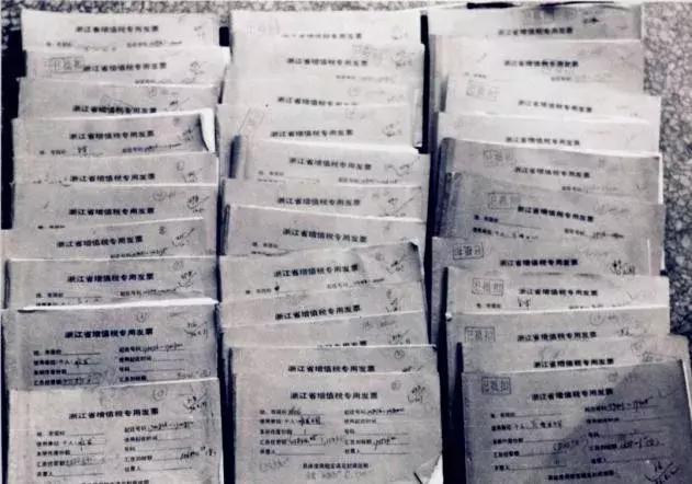 警察32年破获上千起刑事案件,公安部打击经济犯罪十大案件