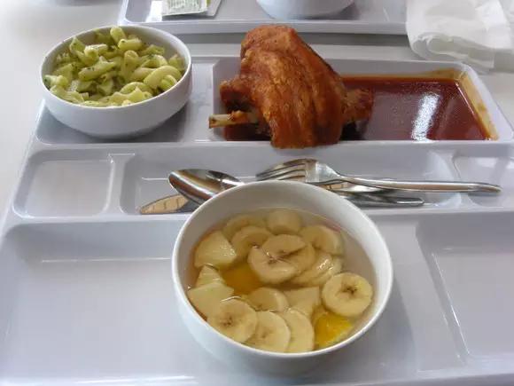 德国某大学实验室，大家进来感受一下