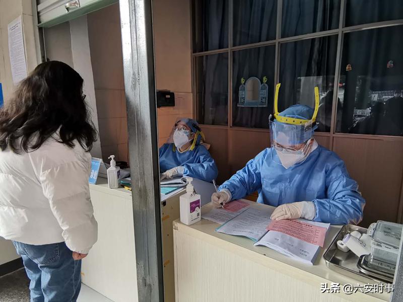 急诊护士守护您的健康,医院急诊先锋事迹