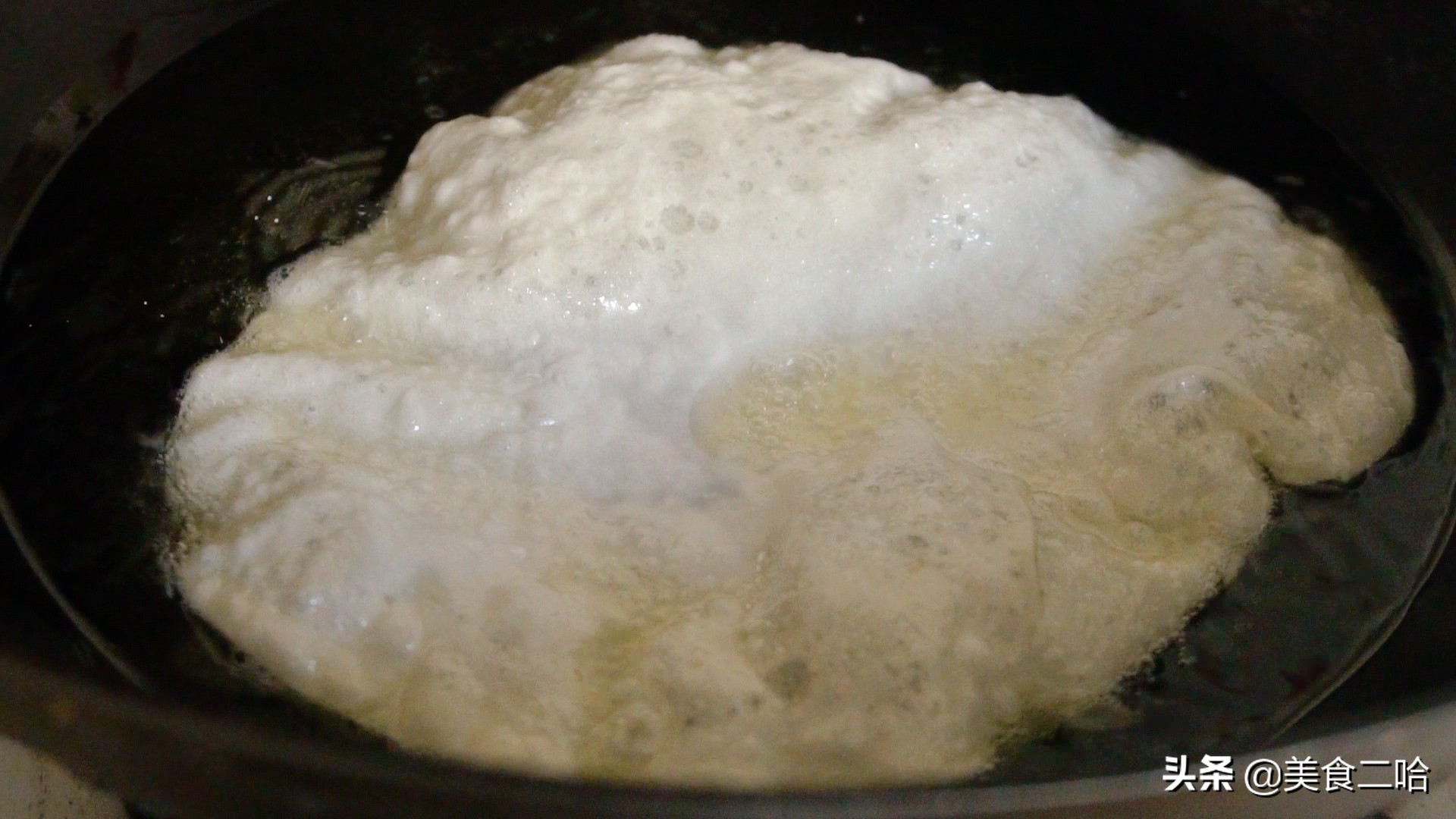 煎饼果子面糊家常做法最佳配方,煎饼果子怎么配面糊做出来软