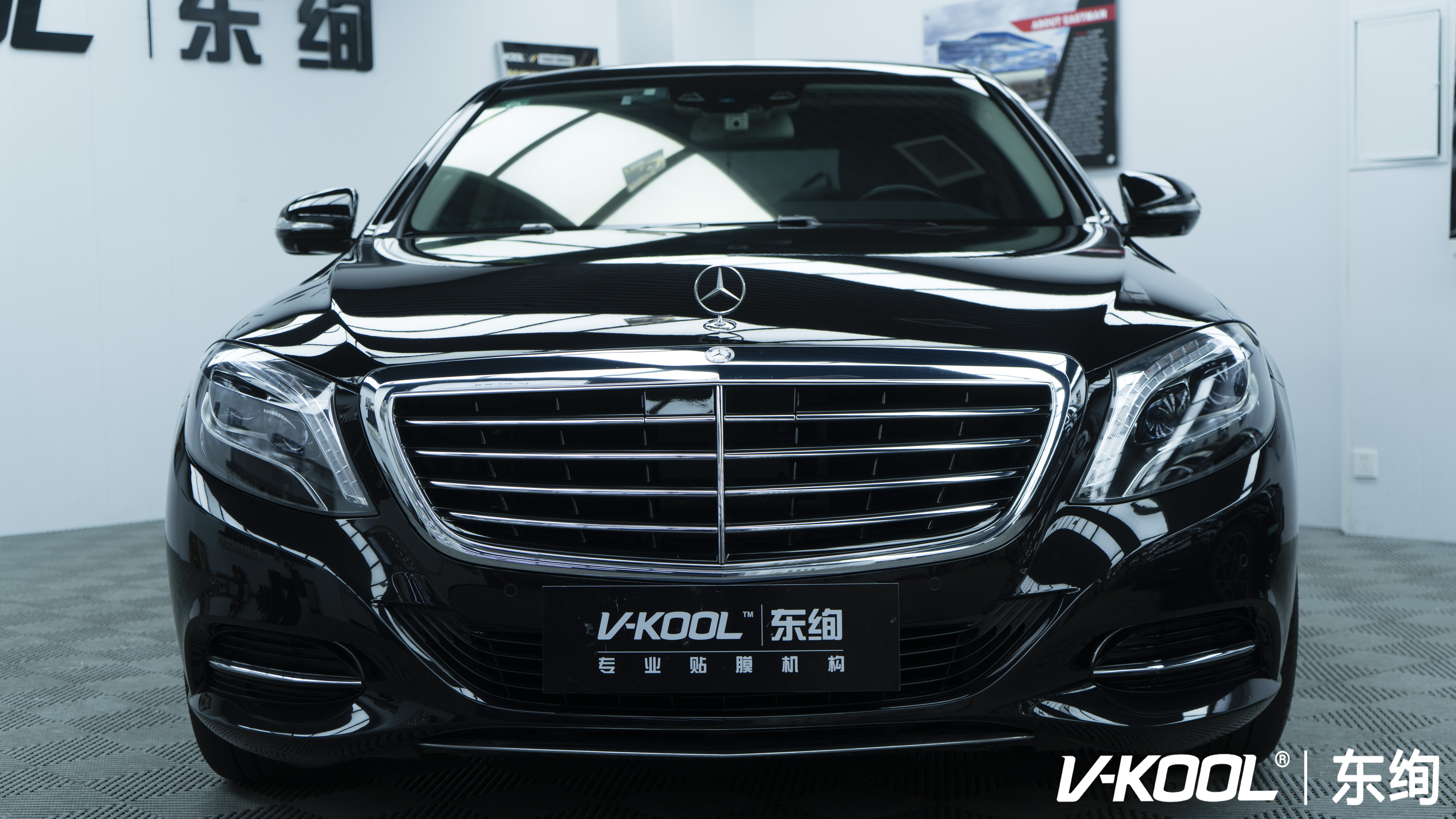 汽车贴膜防止灰尘,汽车玻璃贴膜进灰尘有补救方法吗