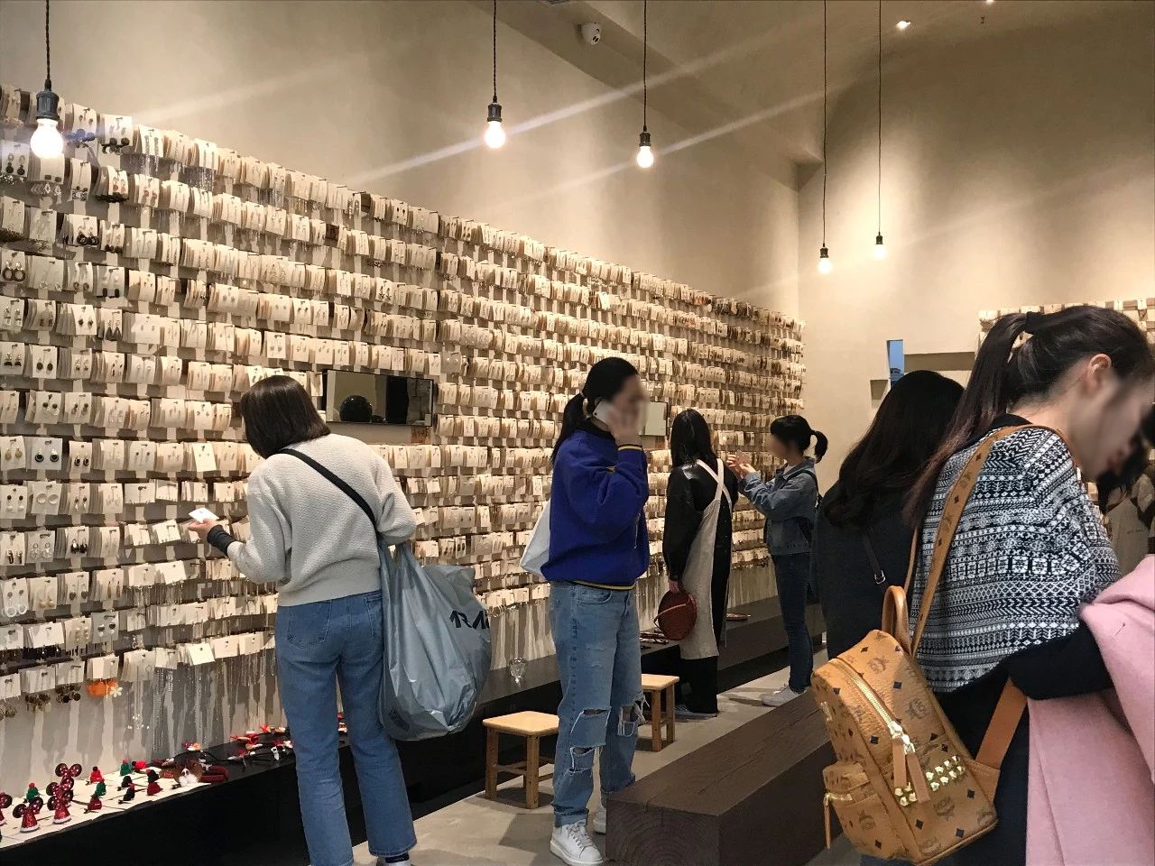 广州东大门年底清仓,东大门清仓货