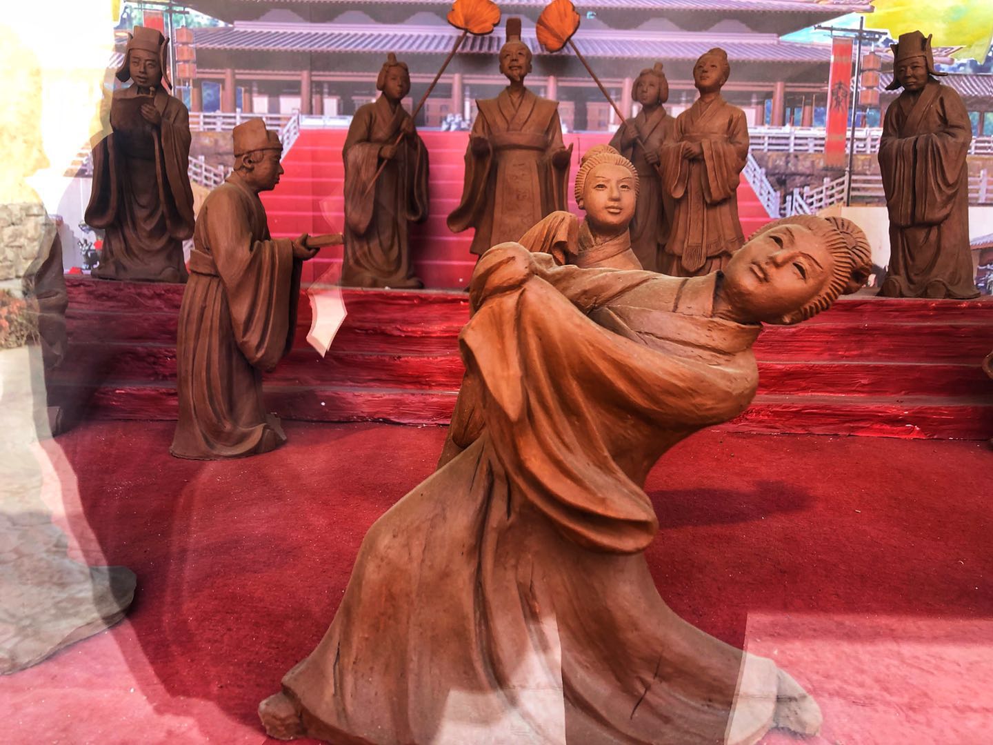 宝鸡凤翔雍州灵山在哪里,宝鸡市凤翔繁华地段