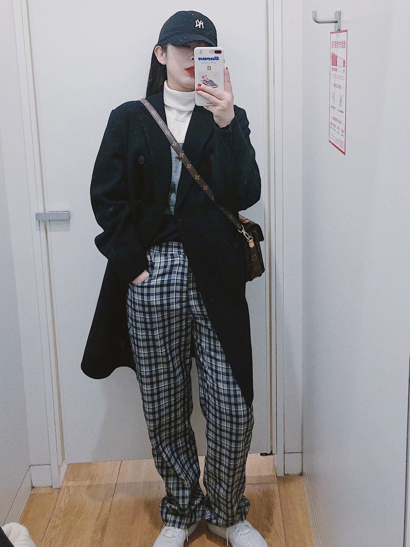 优衣库衣服试穿完要买吗,优衣库j系列2021秋冬测评裤子