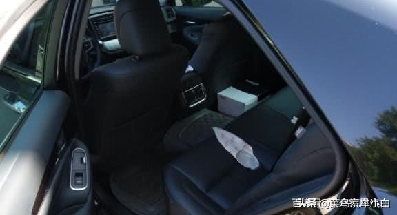 丰田皇冠值得购买吗,丰田皇冠现在还值得购买吗