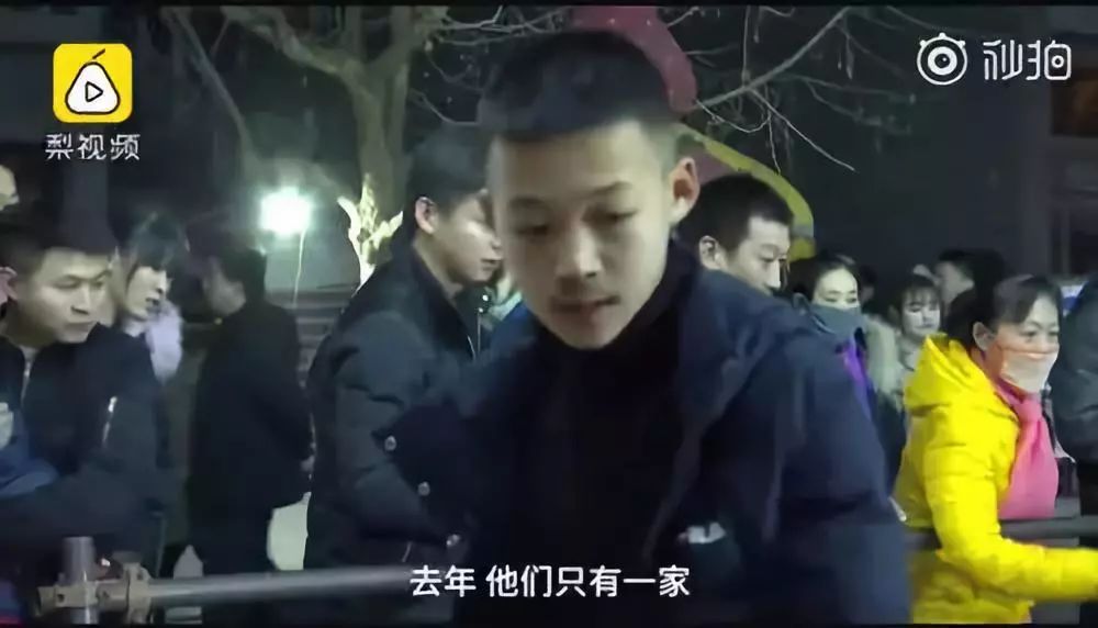 人到中年有钱和没钱真的不一样,有钱的人和没钱的人区别