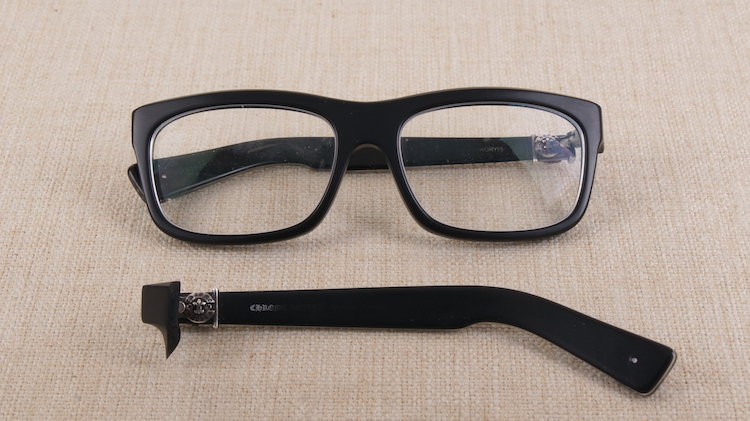 眼镜坏了用哪种胶才能粘好,眼镜坏了可以用啥胶粘