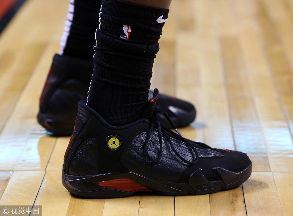 NBA今日球鞋精选：新配色UACurry5来了！库里穿它致敬老爹