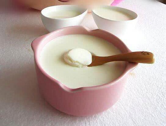 嘴里口臭刷牙也不管用,嘴刷牙还臭是怎么回事