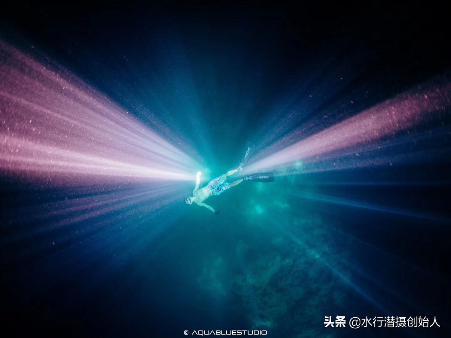 帕劳岛自由行潜水,帕劳水母湖自由潜视频