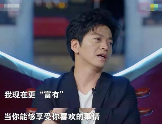 音乐诗人李健的故事,儒雅浪漫的音乐诗人李健