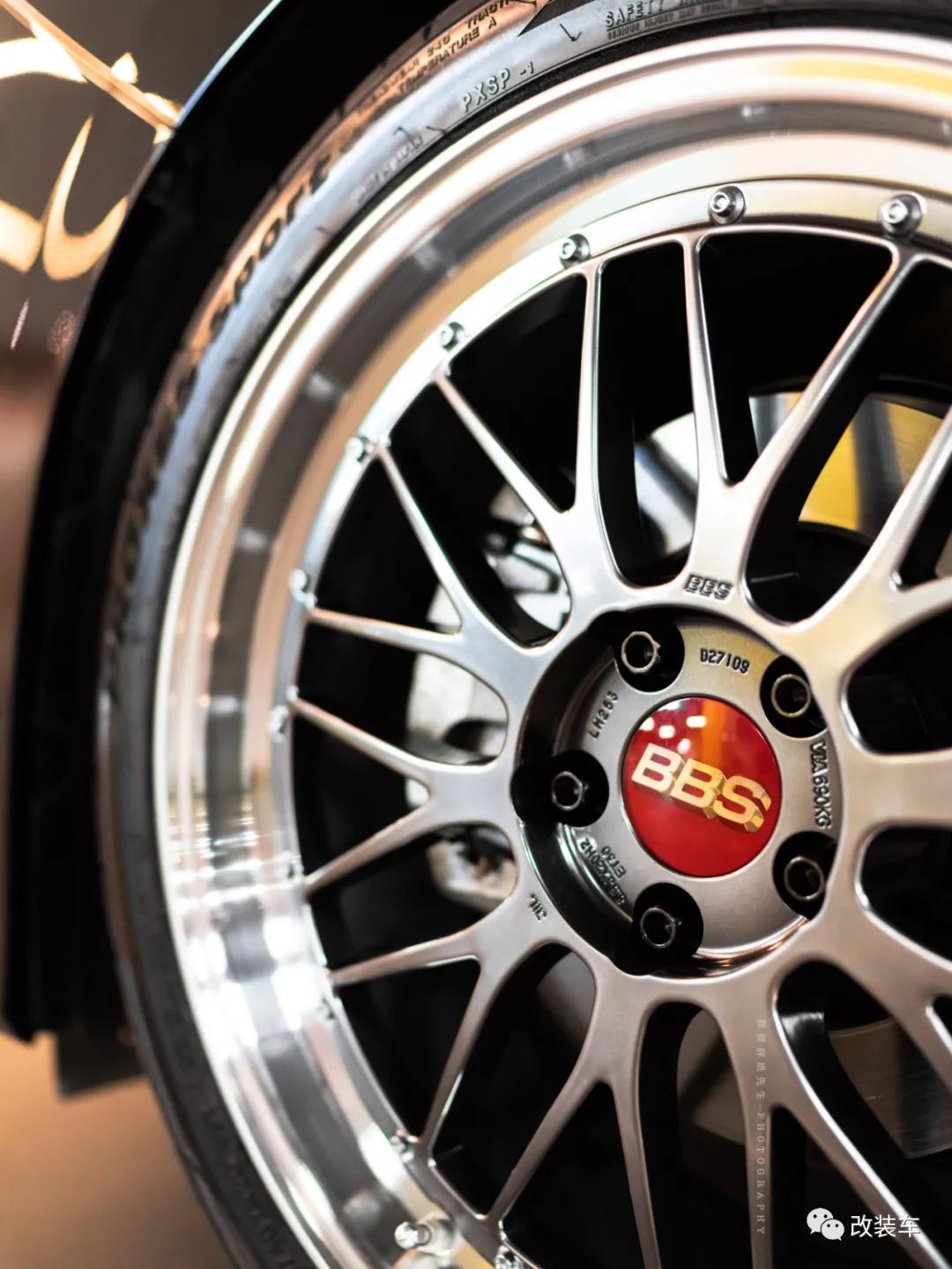 普通埃尔法改装世纪版,改装超帅埃尔法