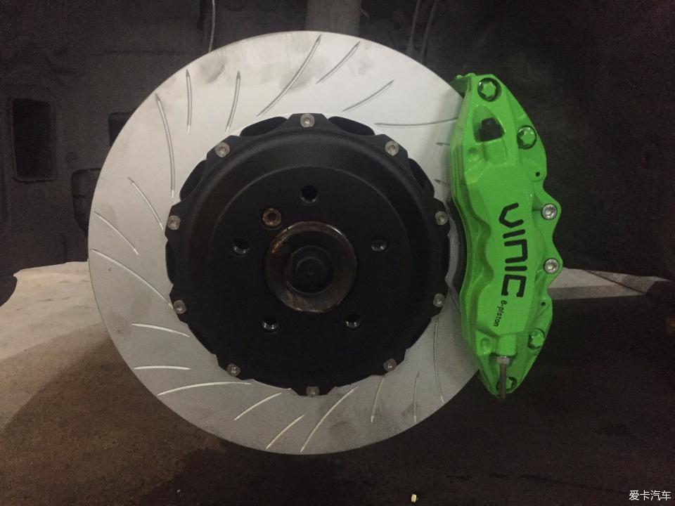 宝马3系换tei刹车,宝马3系的自动刹车功能测试