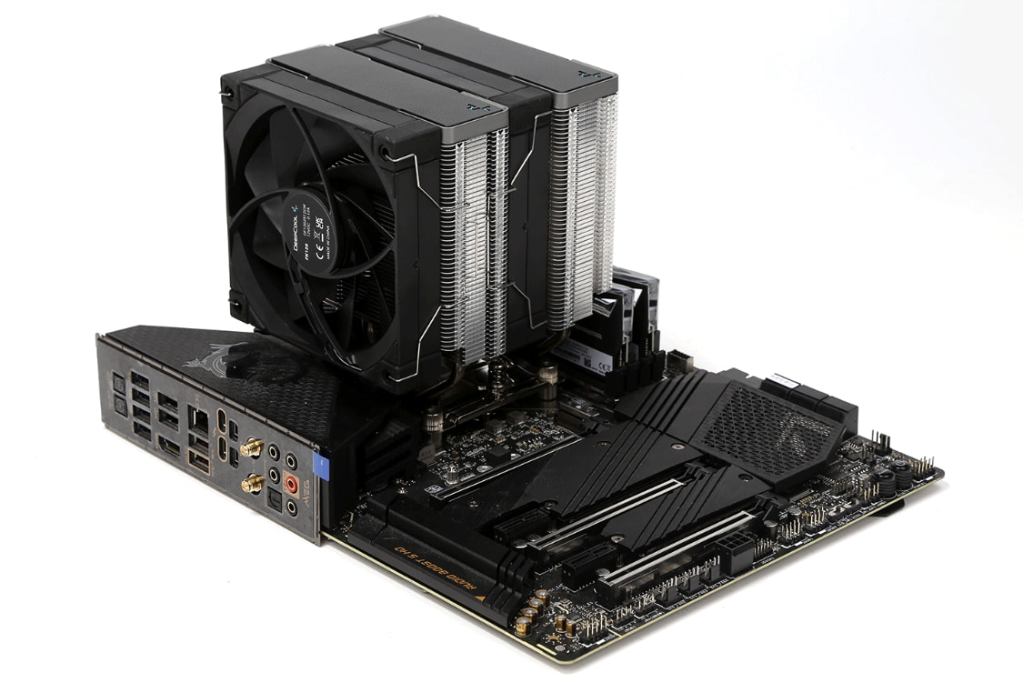 风冷挑战11700k,九州风神ak620能压住12代i5么