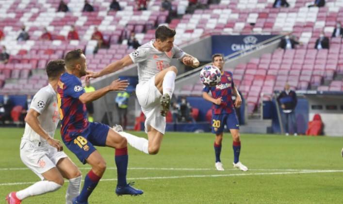 莱万多夫斯基2020-2021进球,莱万多夫斯基在足球里什么排名