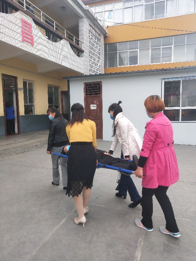 水汶镇中心小学防暴反恐演练,城关第二小学反恐防暴演练