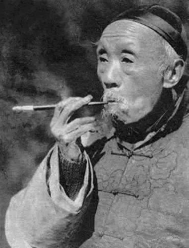 他无一纸文凭，何以成为清华教授，被誉为三百年才出一个的大师？