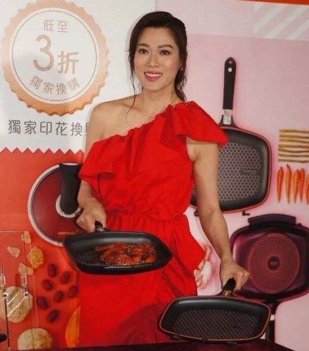 40岁前tvb当家花旦升级人母,tvb小花急速上位一年拍四剧