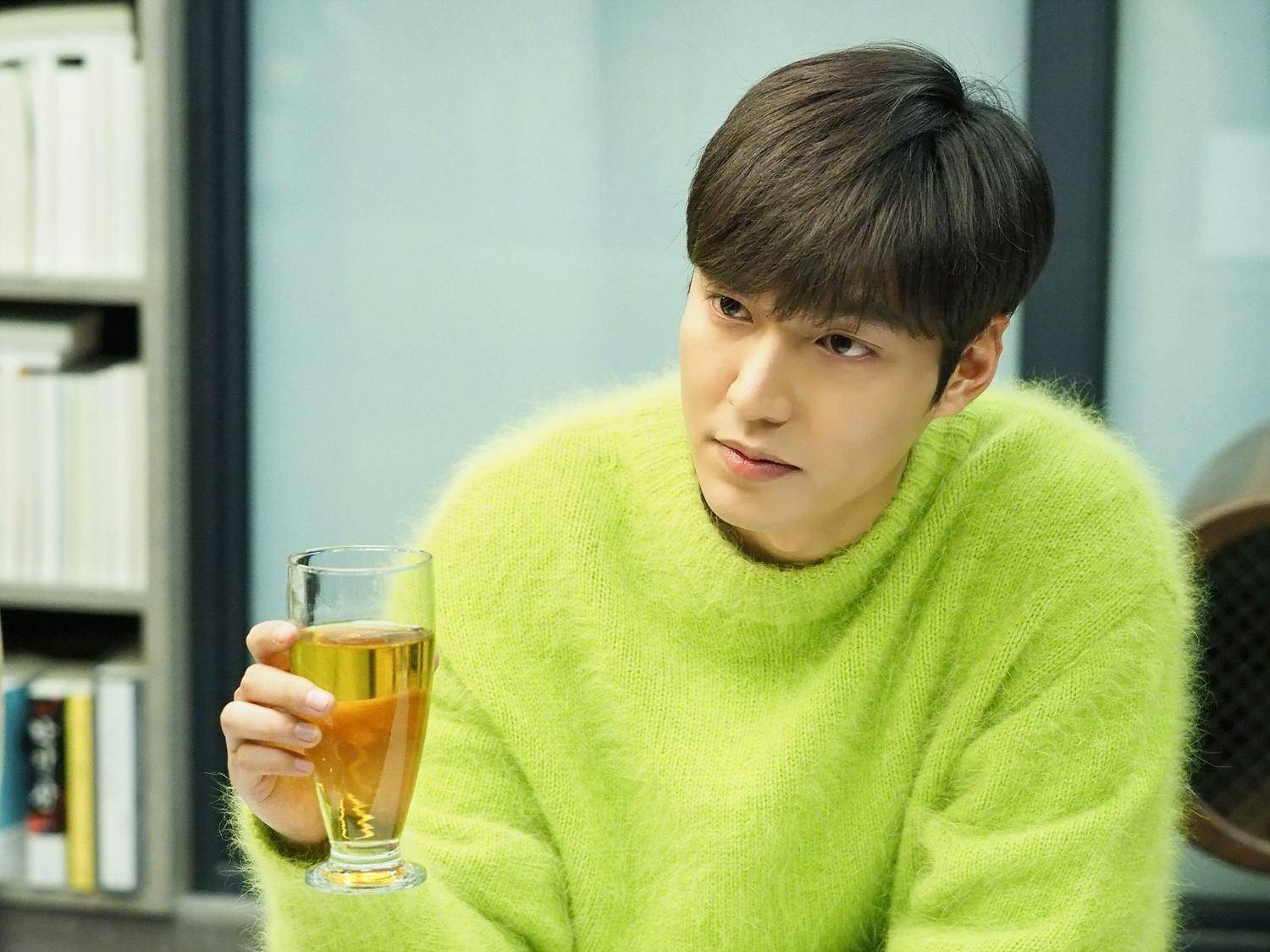 李敏镐发福减脂,李敏镐颜值回春