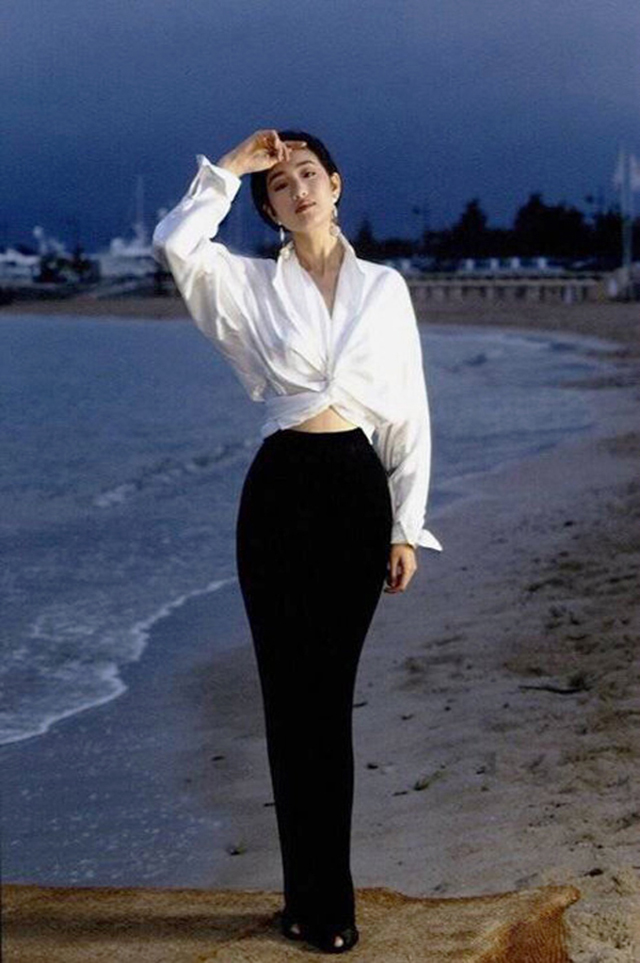 每个女人都该有件高品质感衬衫 (初夏衣橱里一定要有一件衬衫)