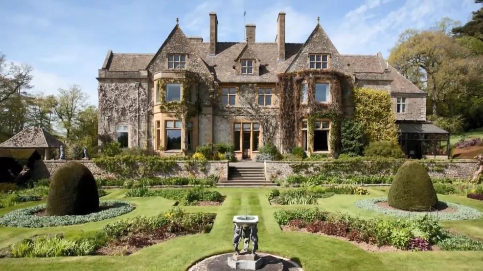 有钱又有品味的明星家装修,身价10亿级的足球巨星豪宅