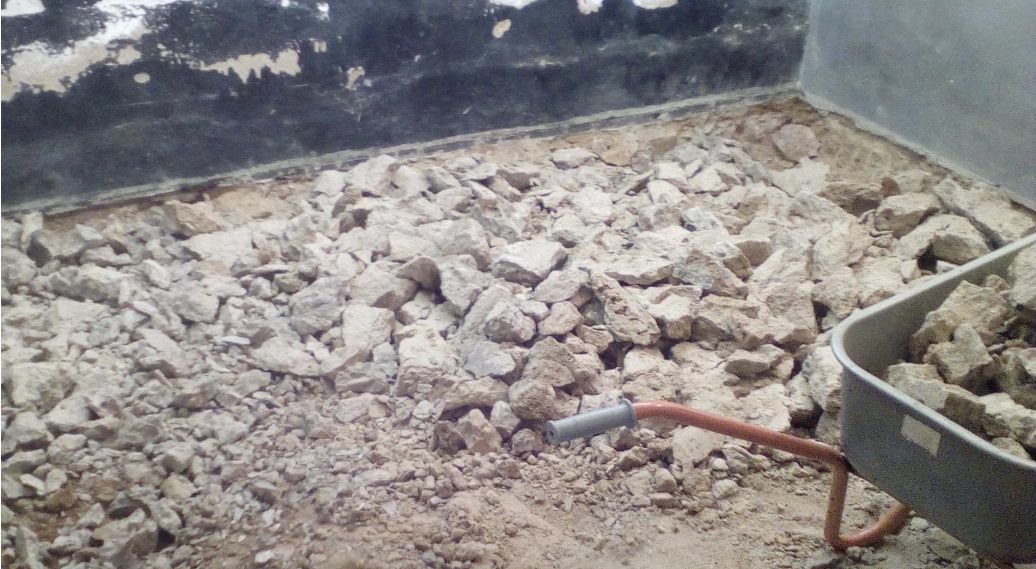 自己做大型水陆缸,在家自己打造一个沙漠缸