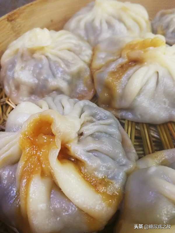 一型糖尿病必须一天打四针,患糖尿病31年每天吃20多种东西