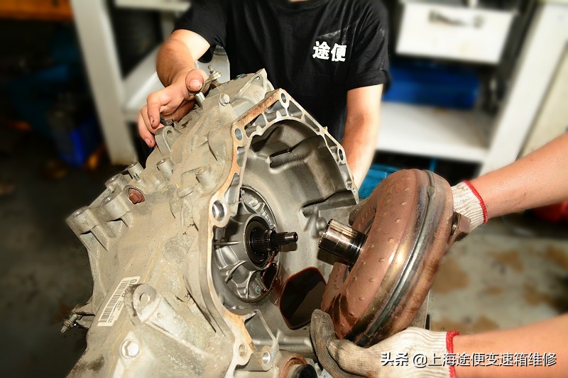 17款雪佛兰科鲁兹6at变速箱怎么样,雪佛兰科鲁兹2012款自动变速箱