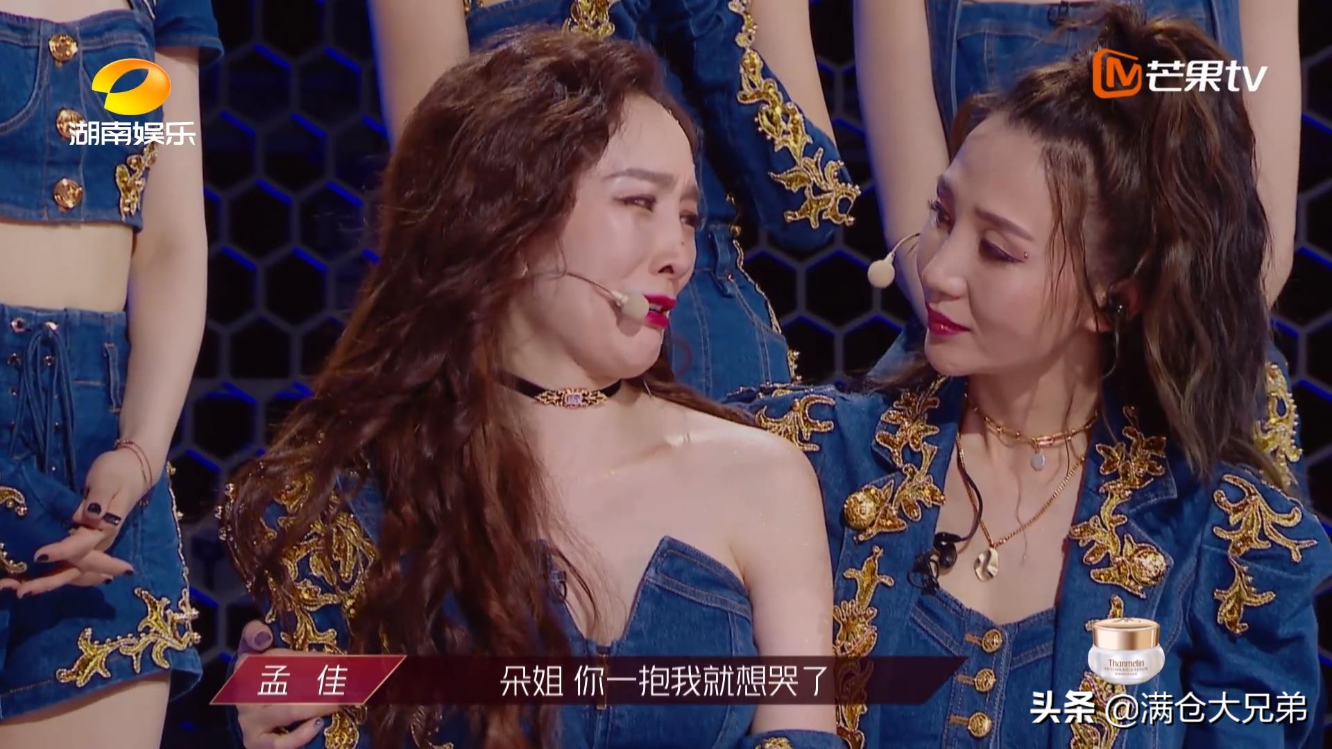 “浪姐”点球决胜：宁静踢向中路，王霏霏射进死角