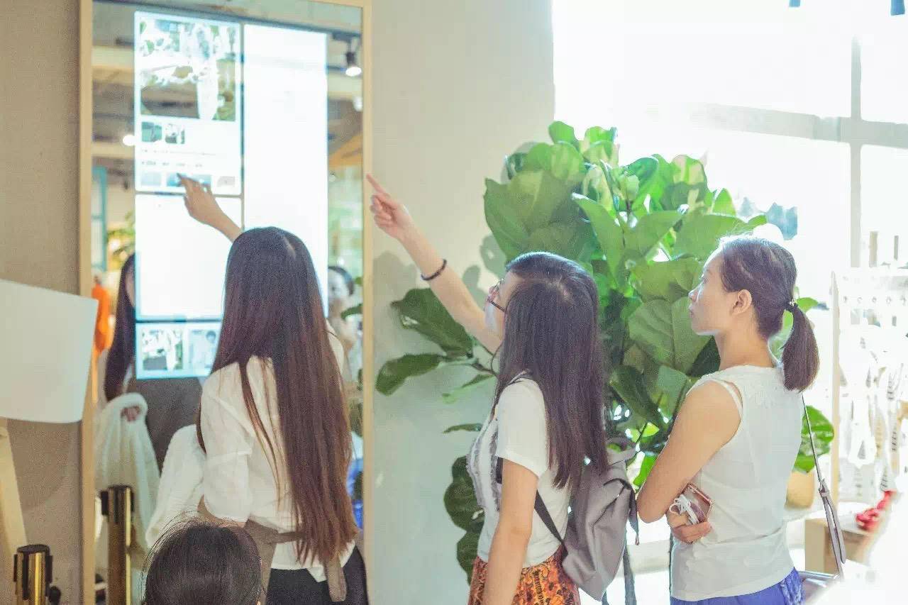 在家如何打造网红服装店,服装店怎么才能成为网红店