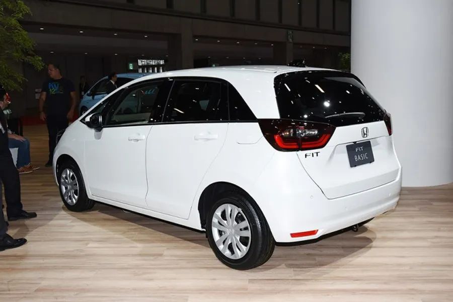 汉兰达跟高尔夫怎么选,汉兰达对比高尔夫哪个更值得买