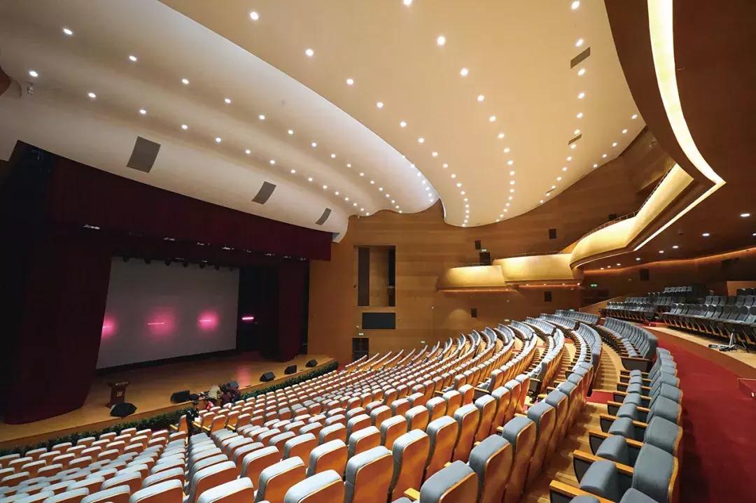 熊孟生：DESFINE迪斯高端品牌征战之路