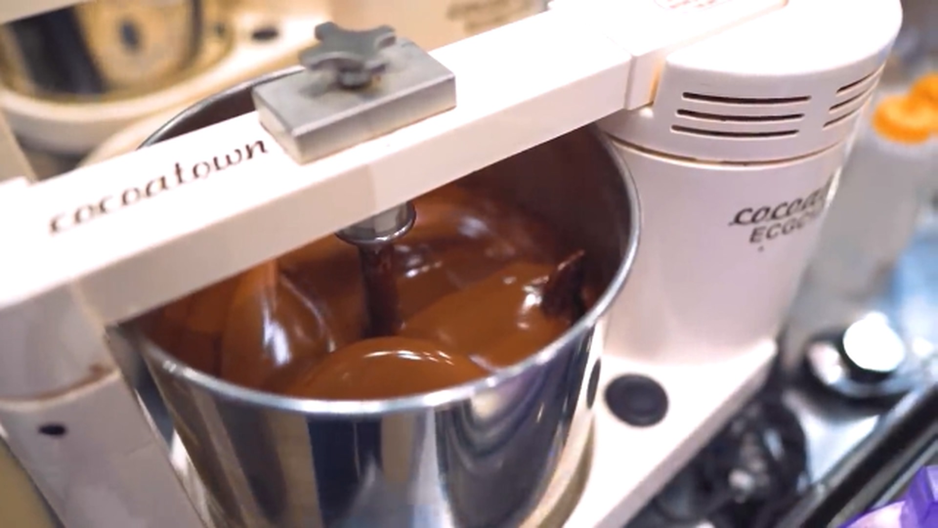 怎样用100%巧克力豆自制巧克力,论一个美味的巧克力的制作过程