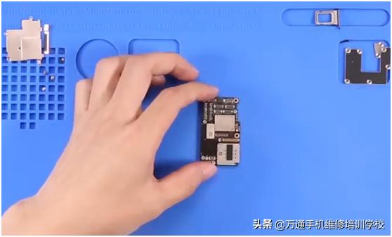 iphone11pro主板详解,iphone11pro主板详解图