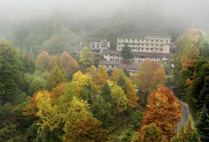 72条自驾游路线推荐,诗与远方的房车自驾游