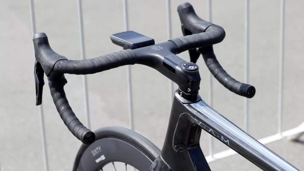 战车pro,pro战车波加查2022环法战车赏析