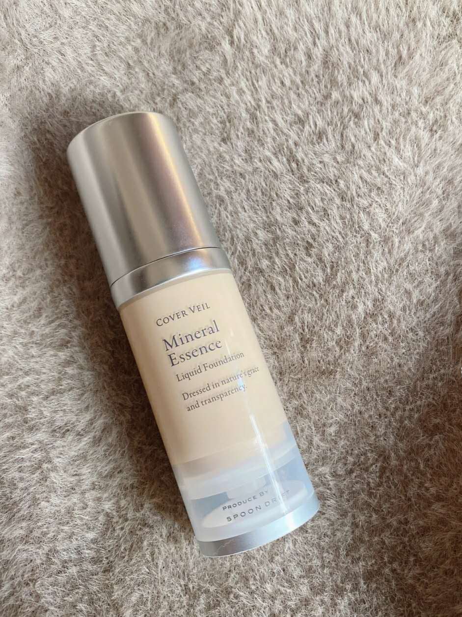 推荐几款皮肤白使用的粉底液,推荐四款适合秋冬的粉底液