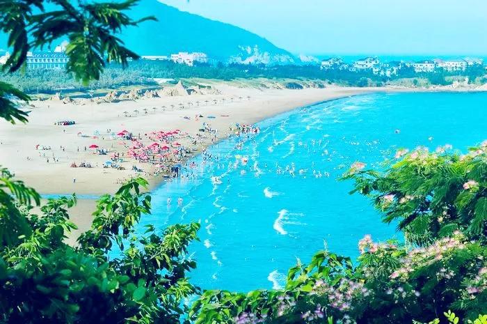 海口希尔顿酒店海鲜自助餐费用 (希尔顿海岛度假放松)