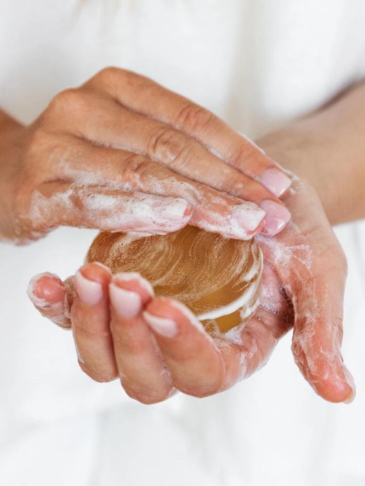 千万别买的烟酰胺洗面奶,千万不要买这几支会烂脸的洗面奶