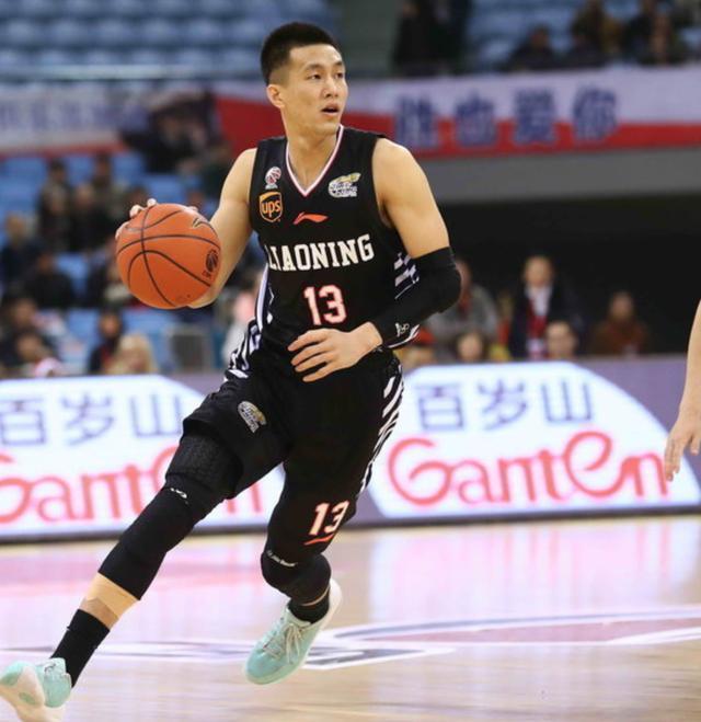 郭艾伦亚洲第一后卫是真是假,郭艾伦球衣真假怎么鉴别