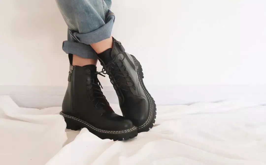 春夏值得入手的10款鞋子,秋天最时髦好穿的鞋这4双必买